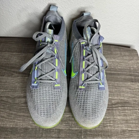 Nike Air Vapormax 2021 Flyknit Gray & Lime Men’s Training Sneaker Size Size 10 - Picture 2 of 10